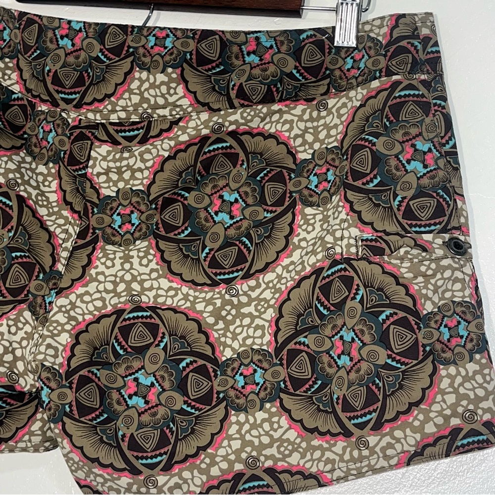 Patagonia Wavefarer Swim Board Shorts - Picture 7 of 8
